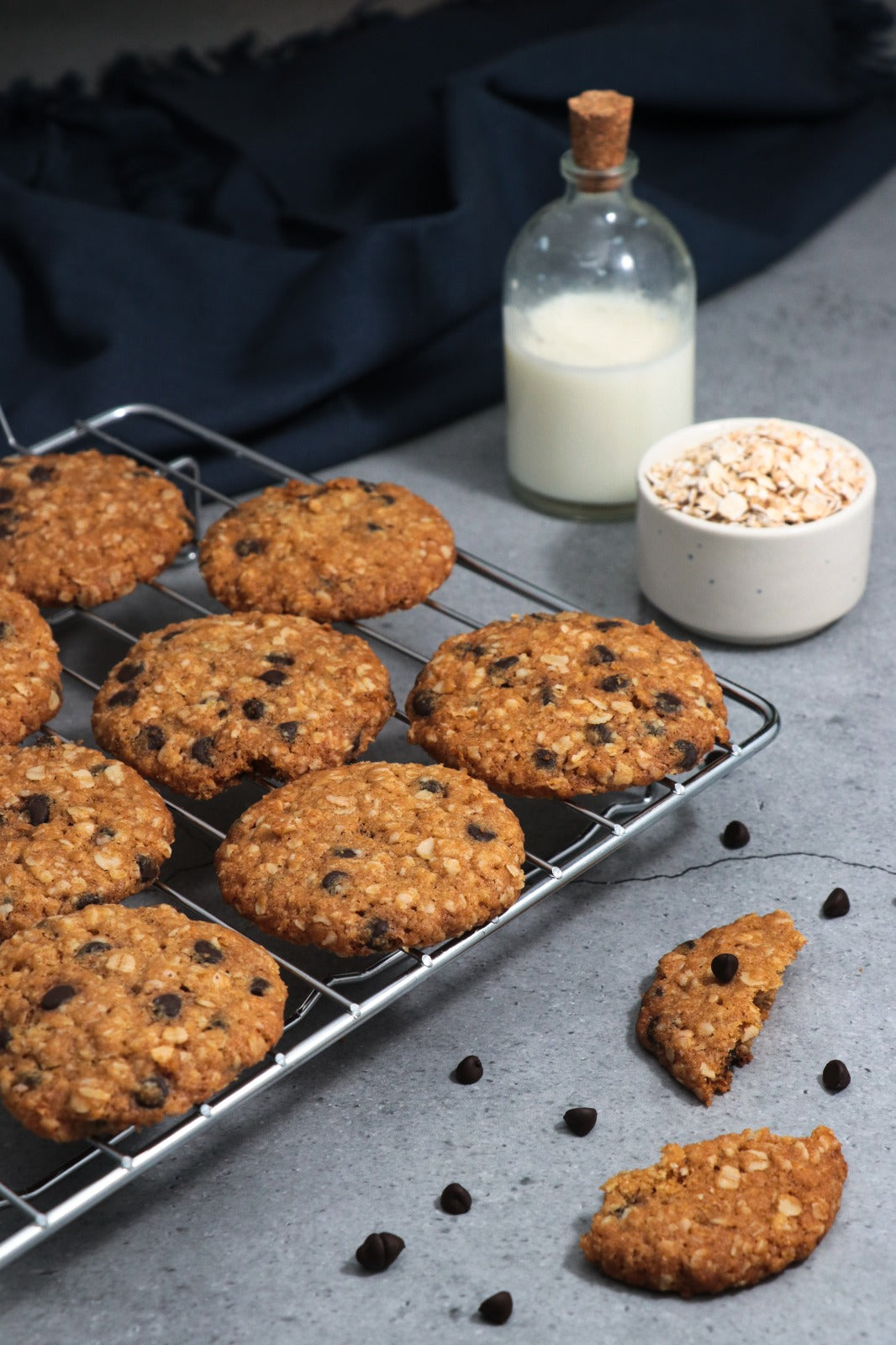 Oats & Wheat Choco Chip Cookies